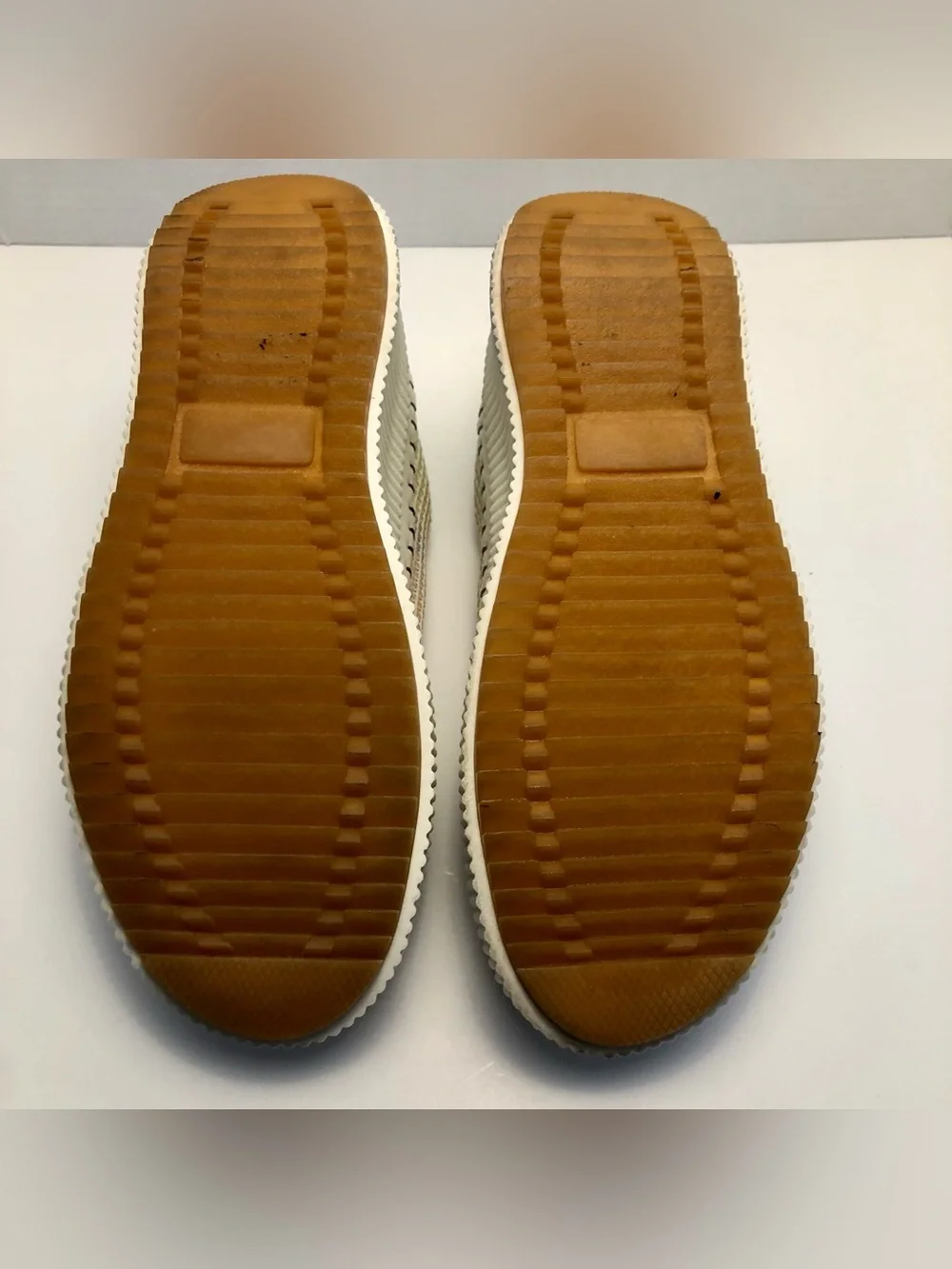 Nicole Miller Pastel Platform Sneakers Size 10 Rainbow Mesh Casual Shoes